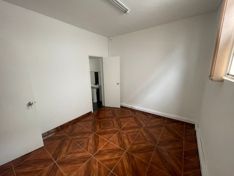 Casa en venta en La Soledad, Bogotá · foto 10 de 24
