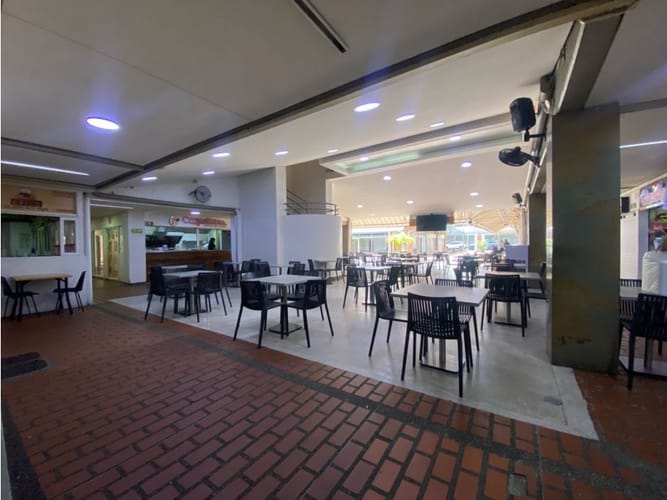 Local en arriendo en San Diego, Medellín, 55 m² · foto 2 de 9