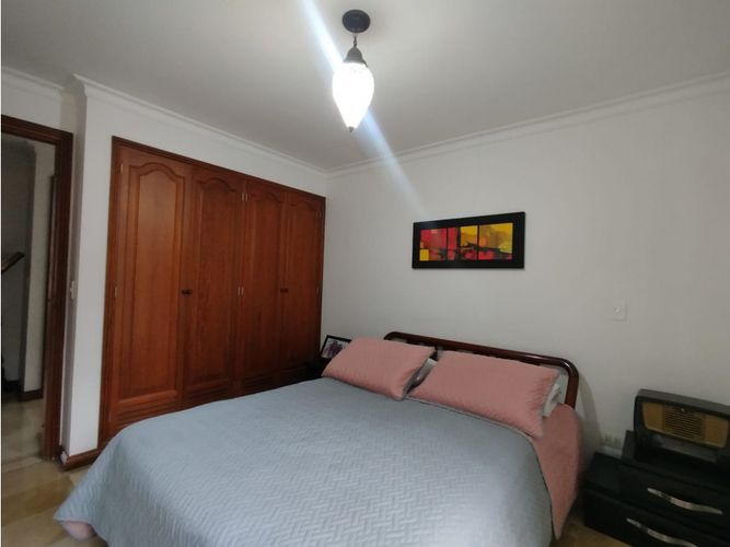 Apartamento de 3 alcobas en arriendo en Las Acacias, Medellín, 156 m² · foto 10 de 14