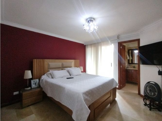 Apartamento de 3 alcobas en arriendo en Las Acacias, Medellín, 156 m² · foto 12 de 14
