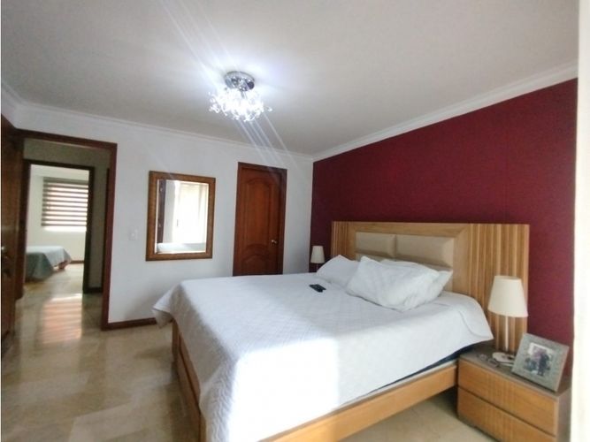 Apartamento de 3 alcobas en arriendo en Las Acacias, Medellín, 156 m² · foto 13 de 14