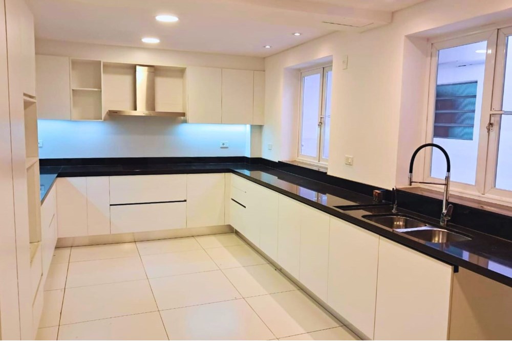 Residencia-Venta-Jose de San Martin, Loma Merlo, Luque, Central — foto 3