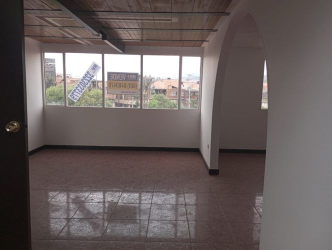 Casa de 3 alcobas en venta en Catalina, Bogotá, 355 m² · foto 5 de 21