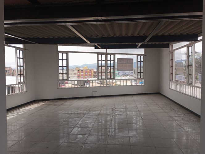 Casa de 3 alcobas en venta en Catalina, Bogotá, 355 m² · foto 6 de 21