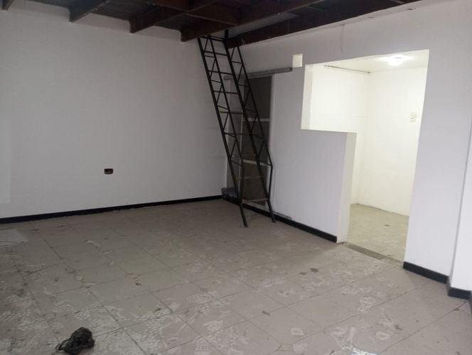 Casa de 3 alcobas en venta en Catalina, Bogotá, 355 m² · foto 9 de 21