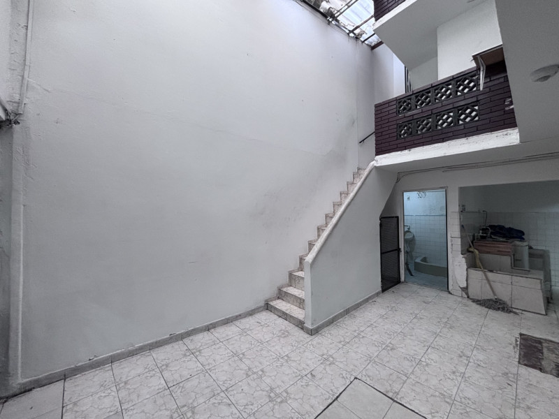 Casa en venta en Mandalay, Bogotá · foto 3 de 24