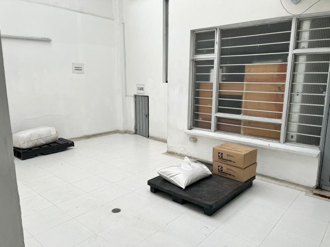 Casa de 3 alcobas en venta en Normandia, Bogotá, 462 m² · foto 9 de 18