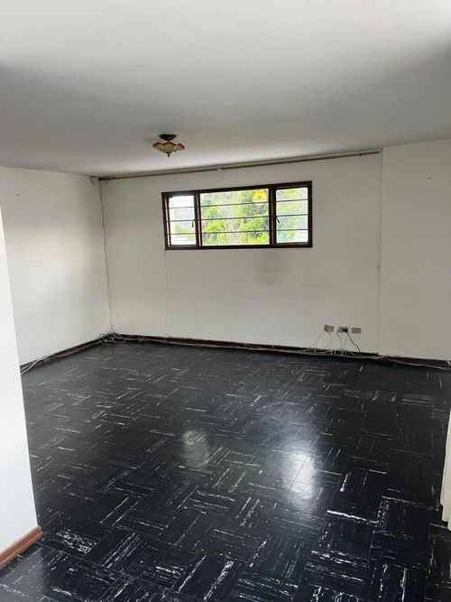 Casa de 3 alcobas en venta en Normandia, Bogotá, 462 m² · foto 10 de 18