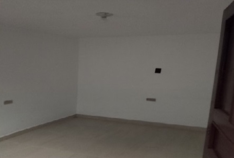 Casa en venta en Fontibon, Bogotá · foto 5 de 10