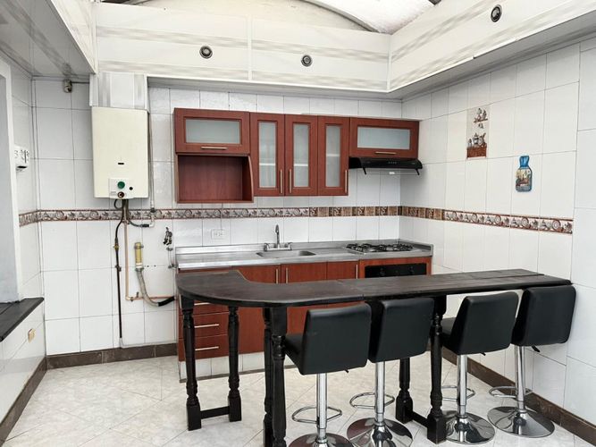 Casa de 3 alcobas en venta en Normandia, Bogotá, 462 m² · foto 12 de 18