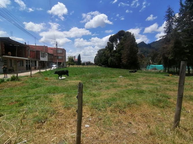 Lote en venta en Santa Lucia, Chía, 1283 m² · foto 9 de 9