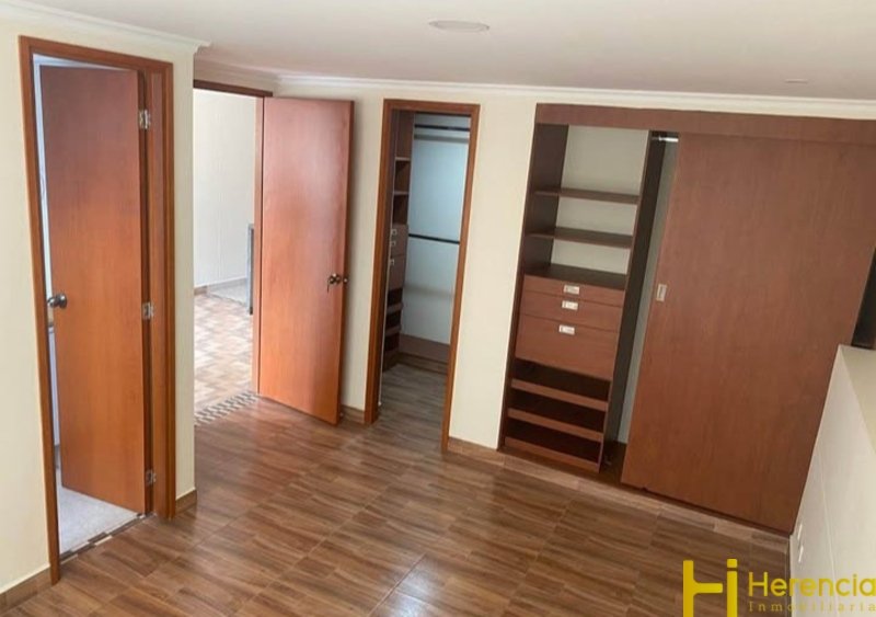 Apartamento en arriendo en Laureles, Medellín · foto 4 de 9