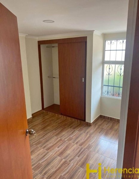 Apartamento en arriendo en Laureles, Medellín · foto 5 de 9