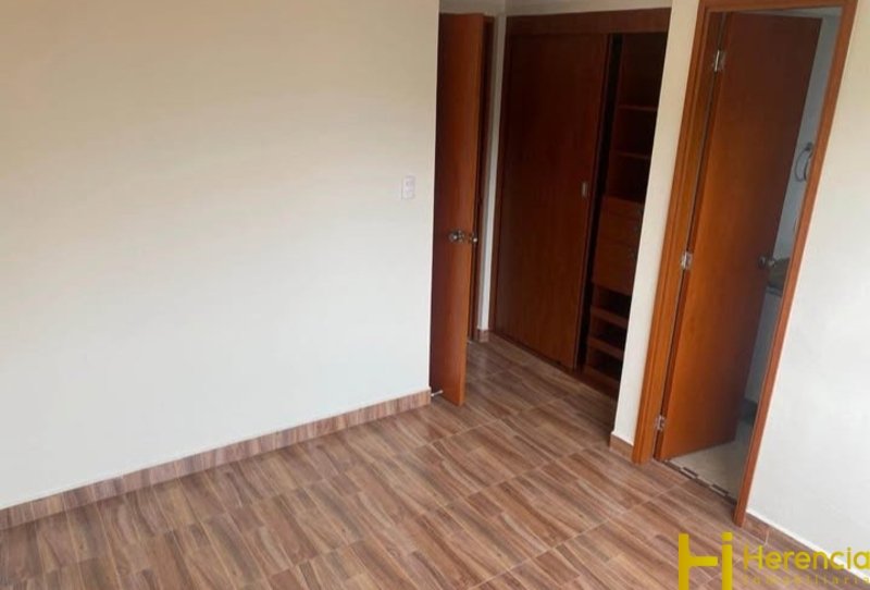 Apartamento en arriendo en Laureles, Medellín · foto 6 de 9
