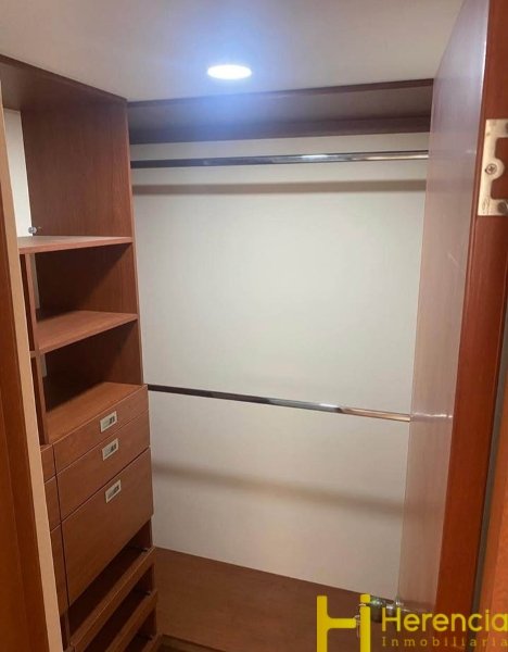 Apartamento en arriendo en Laureles, Medellín · foto 9 de 9
