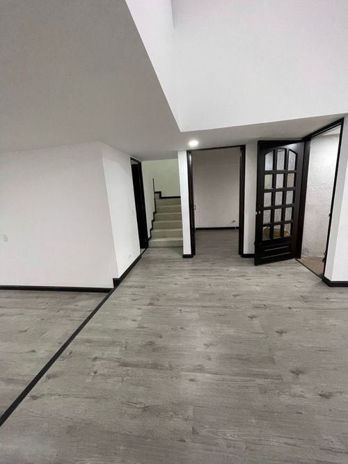 Casa de 3 alcobas en venta en Mandalay, Bogotá, 167 m² · foto 4 de 15