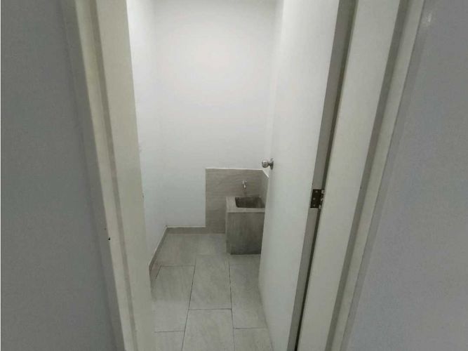 Local en arriendo en Bombona No.1, Medellín, 44 m² · foto 7 de 7