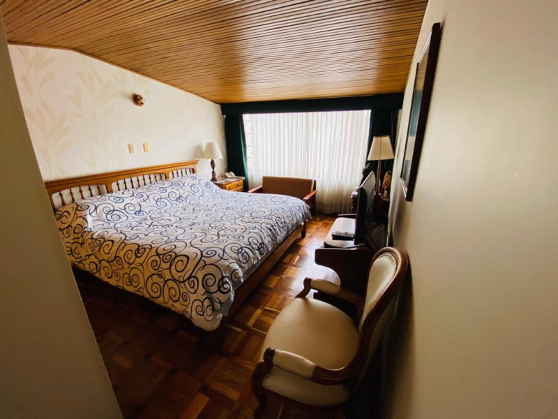 Casa en venta en El Contador, Bogotá · foto 6 de 19