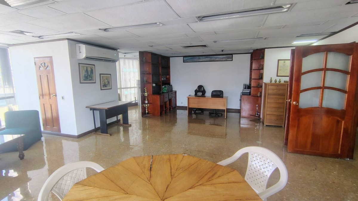 Oficina en venta en La candelaria, Medellín 5