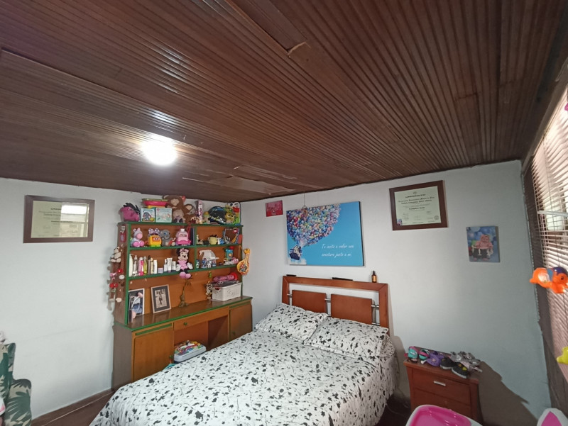 Casa en venta en Claret, Bogotá · foto 2 de 11