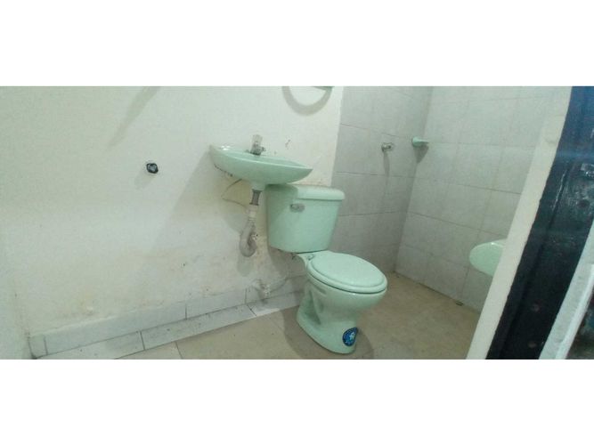 Local en arriendo en Boston, Medellín, 27 m² · foto 9 de 12
