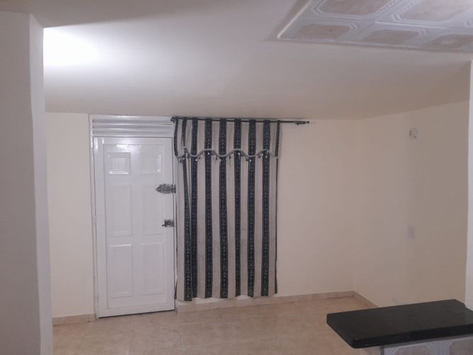 Casa en venta en Fontibon, Bogotá · foto 3 de 6