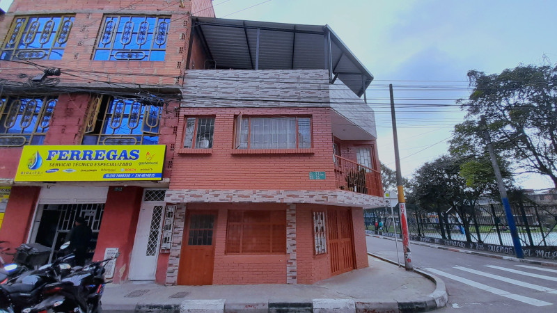 Casa en venta en Bosa La Paz, Bogotá · foto 2 de 24
