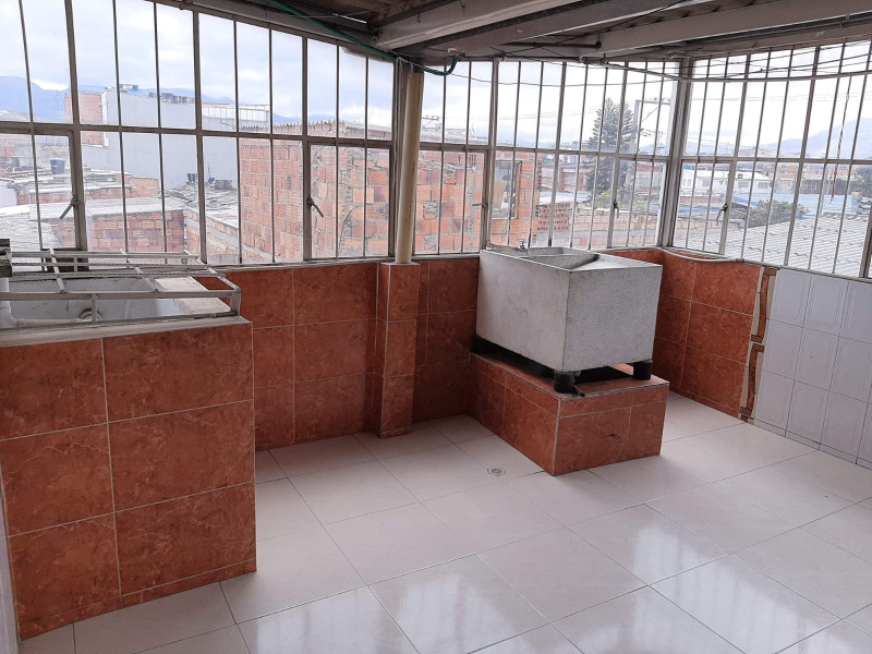 Casa en venta en San Andres, Bogotá · foto 5 de 6