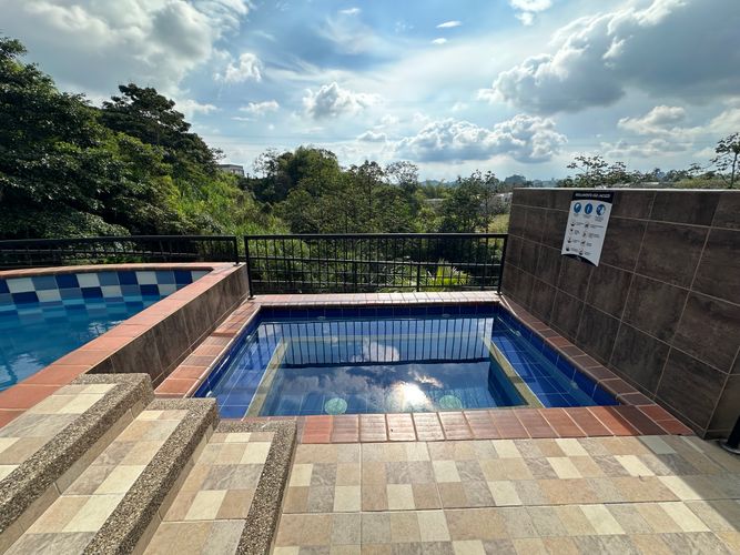 Apartamento de 2 alcobas en venta en Cr. La Primavera, Armenia, 68 m² · foto 15 de 23