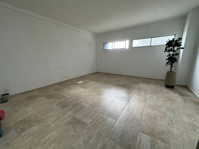 Apartamento de 2 alcobas en venta en Cr. La Primavera, Armenia, 68 m² · foto 16 de 23