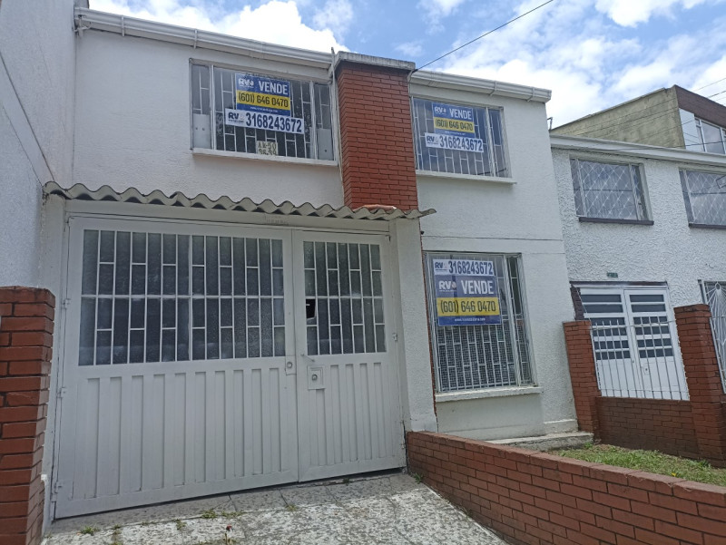 Casa en venta en Villa Sonia, Bogotá · foto 7 de 17