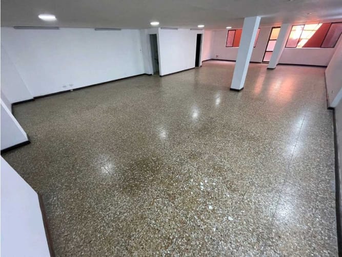 Local en arriendo en La América, Medellín, 180 m² · foto 3 de 11