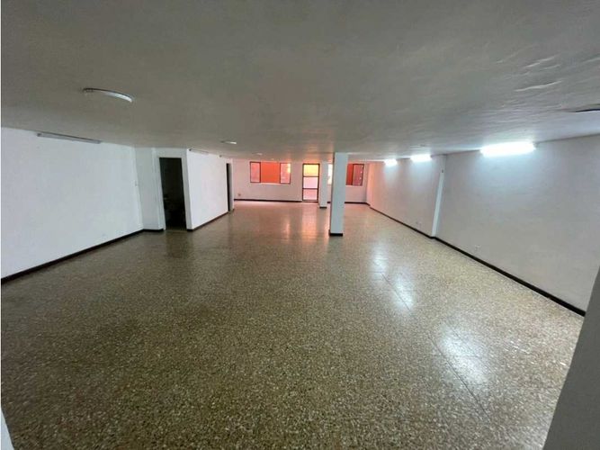 Local en arriendo en La América, Medellín, 180 m² · foto 5 de 11