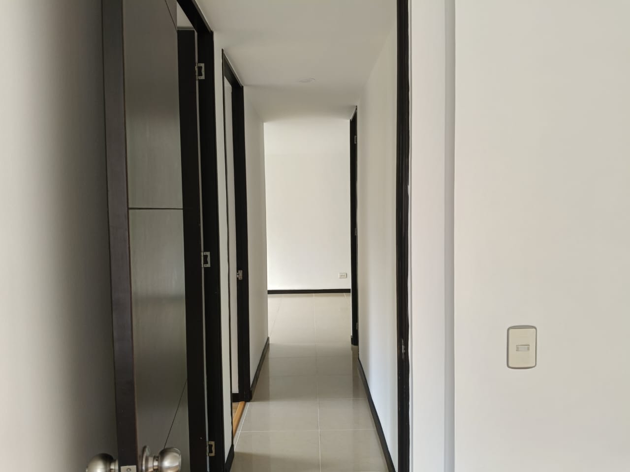 Apartamento en arriendo en El Tesoro, Medellín · foto 8 de 24
