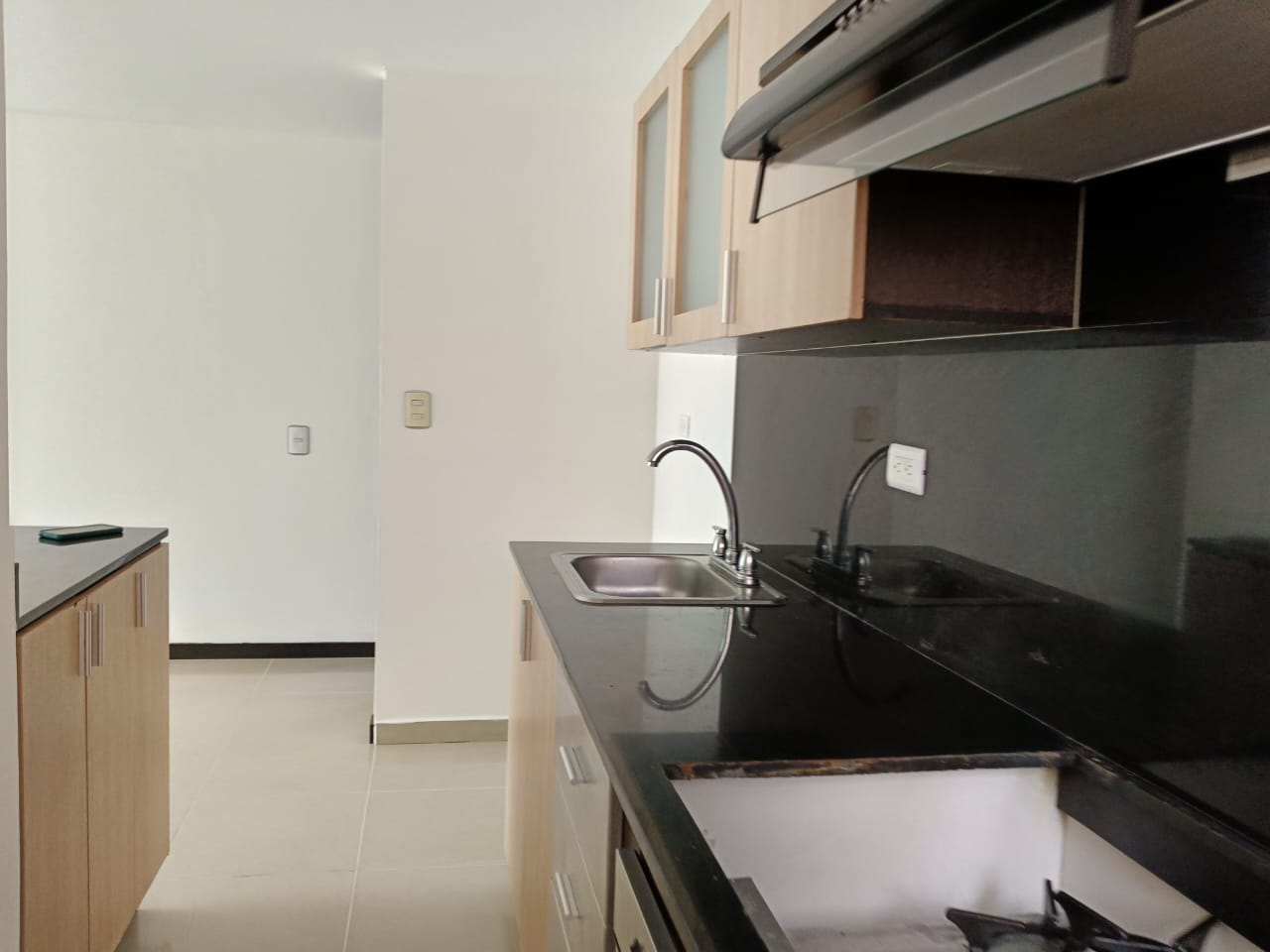 Apartamento en arriendo en El Tesoro, Medellín · foto 18 de 24