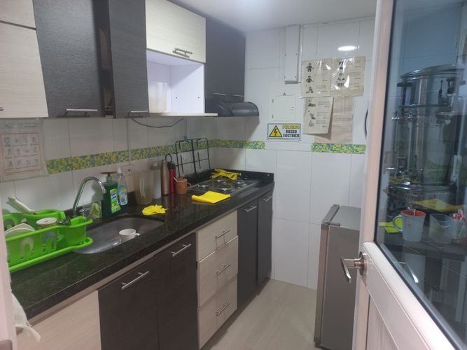 Casa de 5 alcobas en venta en El Batán, Bogotá, 342 m² · foto 15 de 21
