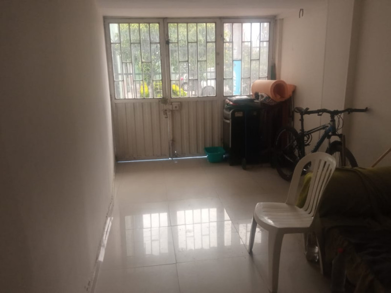 Casa en venta en Madelena, Bogotá · foto 2 de 7
