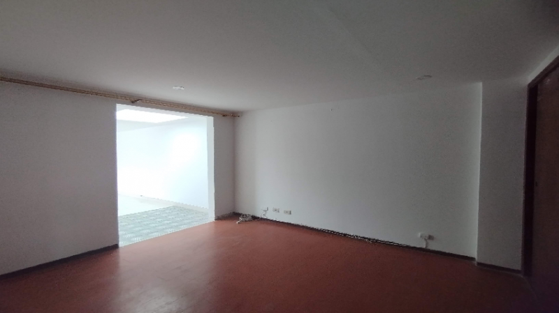 Casa en venta en Villa Del Prado, Bogotá · foto 3 de 20