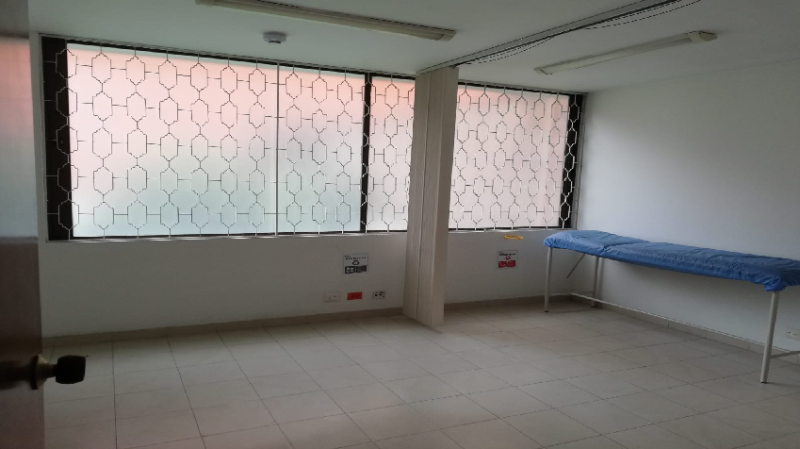 Casa en venta en Lago Gaitan, Bogotá · foto 3 de 12