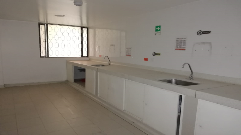 Casa en venta en Lago Gaitan, Bogotá · foto 8 de 12