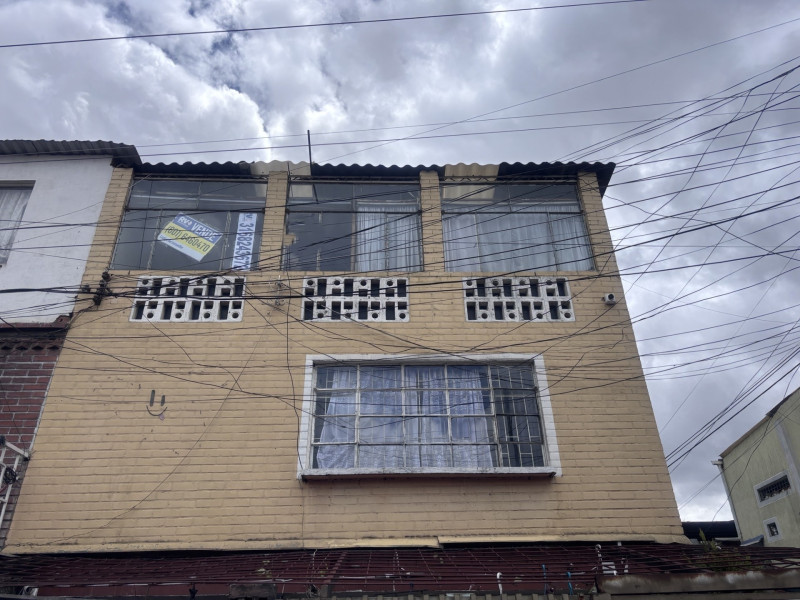 Casa en venta en Quiroga, Bogotá · foto 2 de 17
