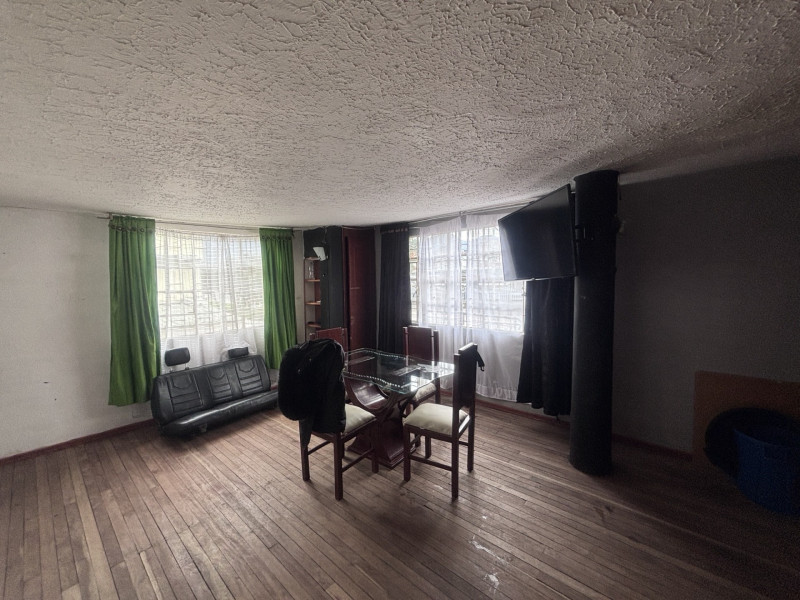 Casa en venta en Quiroga, Bogotá · foto 8 de 17