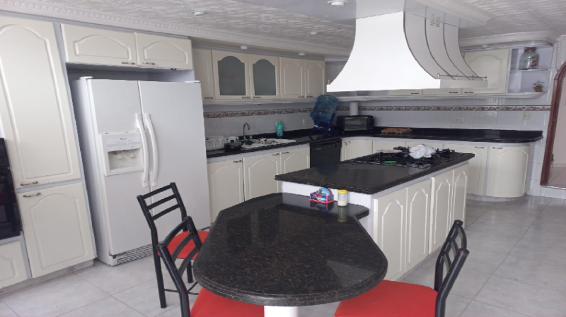 Casa en venta en Santa Ana, Bogotá · foto 4 de 10
