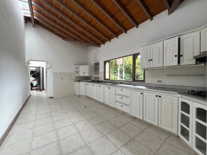 Casa de 3 alcobas en venta en Los Salados, El Retiro, 286 m² · foto 6 de 20