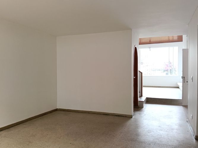 Casa de 4 alcobas en venta en Las Villas, Bogotá, 300 m² · foto 11 de 22