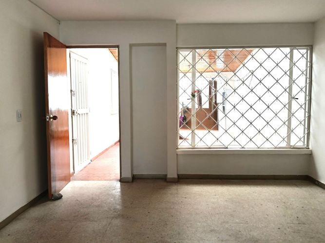 Casa de 4 alcobas en venta en Las Villas, Bogotá, 300 m² · foto 12 de 22