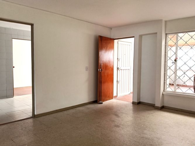 Casa de 4 alcobas en venta en Las Villas, Bogotá, 300 m² · foto 6 de 22