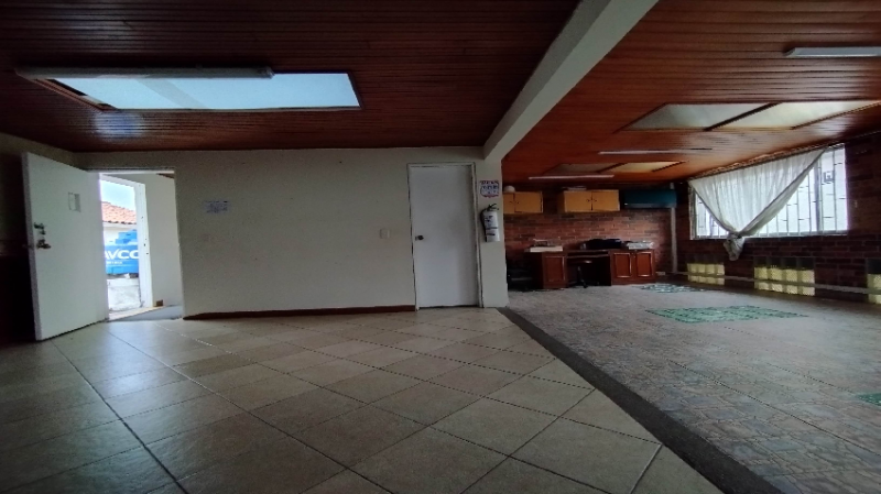 Casa en venta en Alhambra, Bogotá · foto 11 de 19