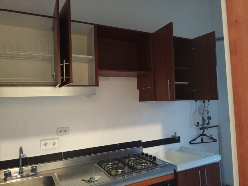 Apartamento en venta en Ciudad Alsacia, Bogotá · foto 9 de 10