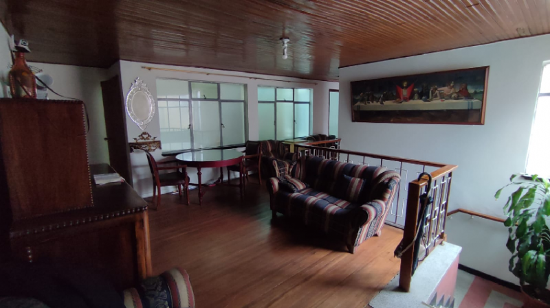 Casa en venta en San Felipe, Bogotá · foto 3 de 12